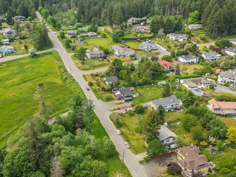 Drone aerial photos around the cottage neighbourhood.