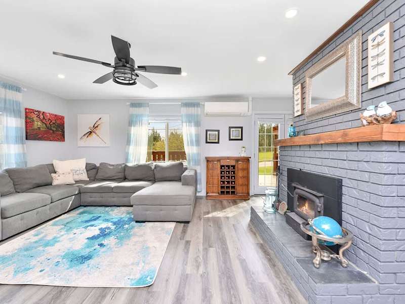 Spacious living room space.