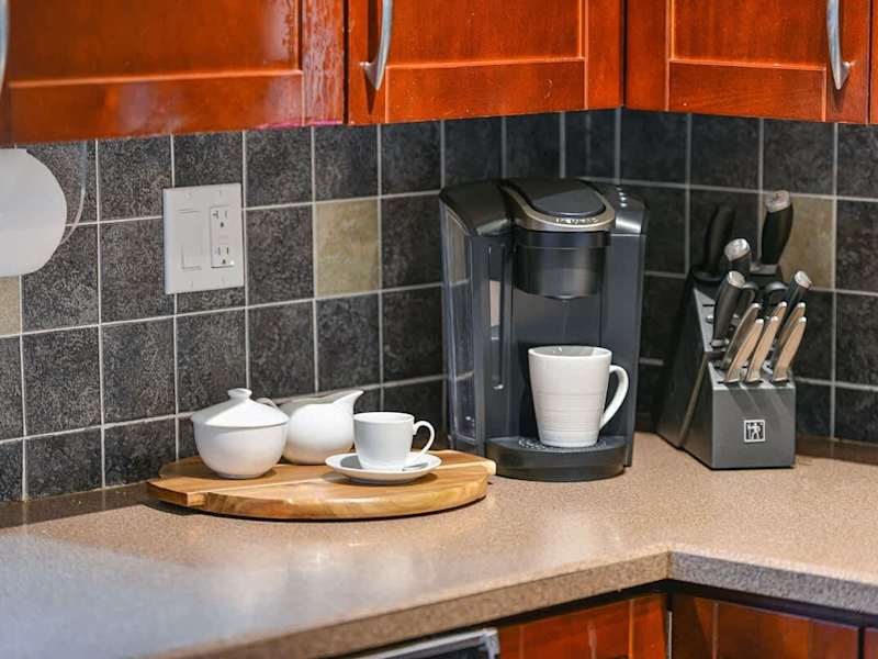 Fully equipped kitchen for the chef in your group.