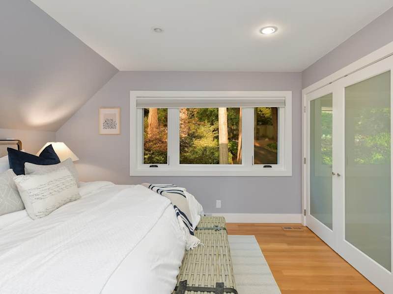 Second bedroom on the upper floor