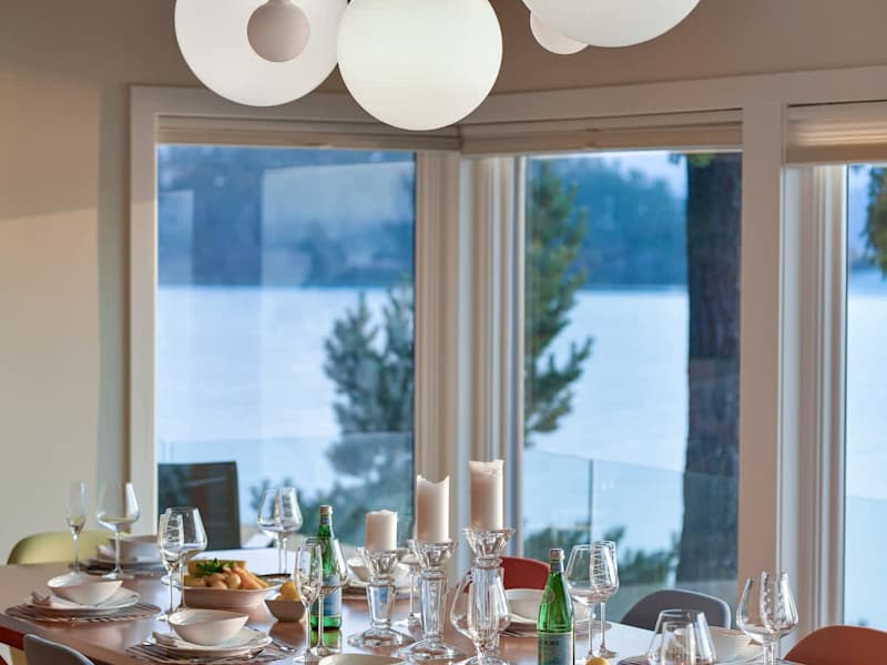 Dine with incredible ocean views.