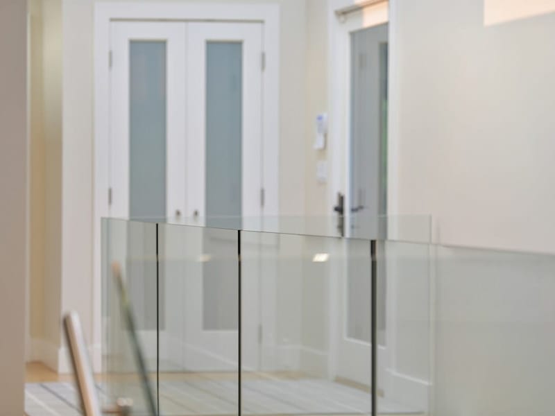 Upper floor has its own entry way.
