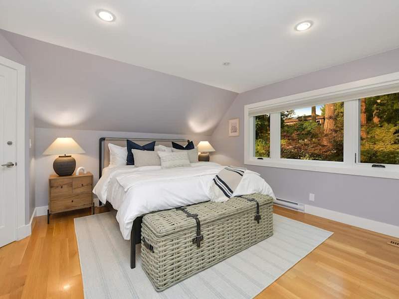 Second bedroom on the upper floor