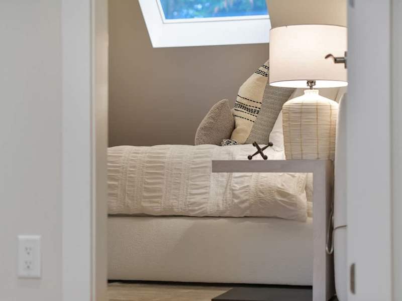 Fourth bedroom on the upper floor.