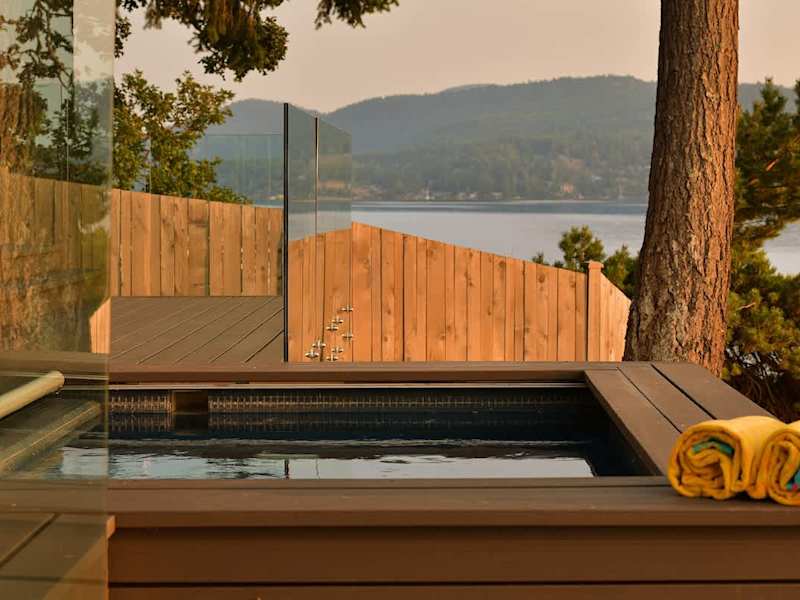 Hot tubs makes you body feel free all seasons.