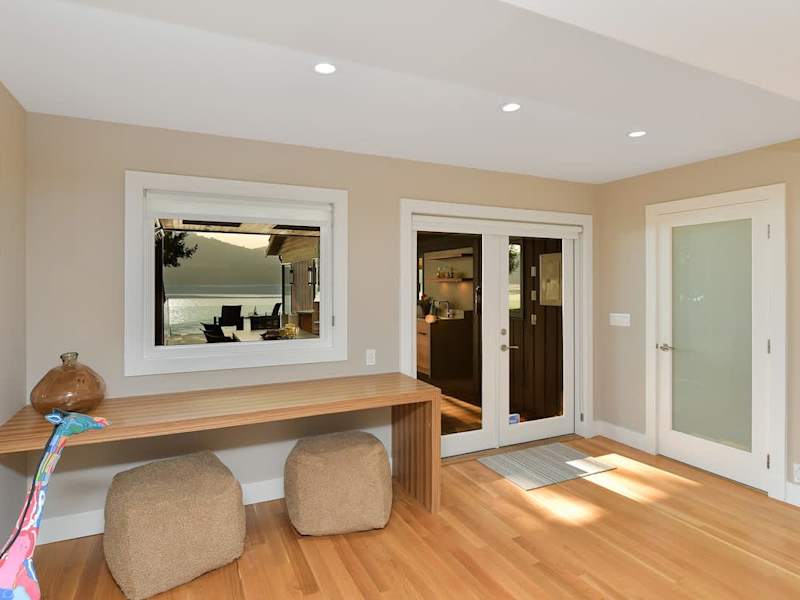 Main floor large family room.
