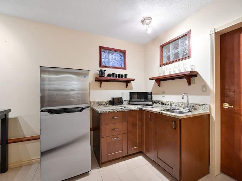 Continental kitchen