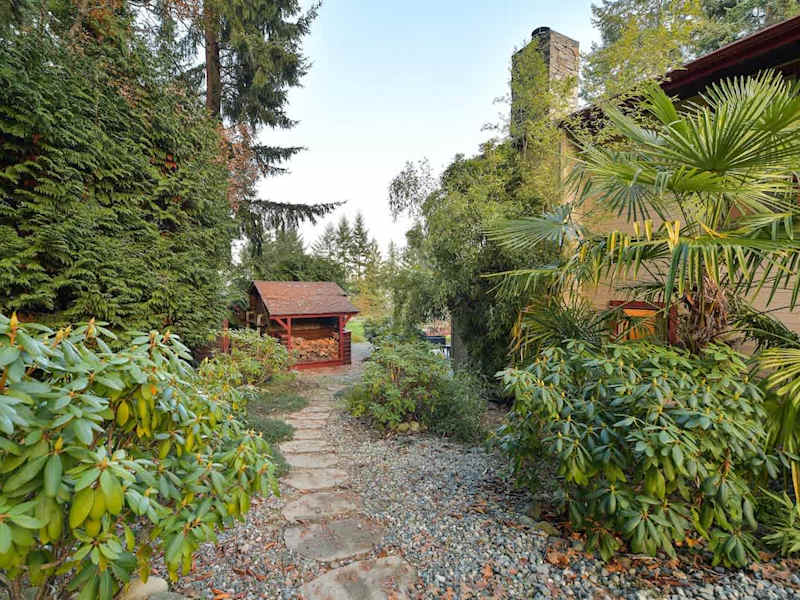 Lovely walkways