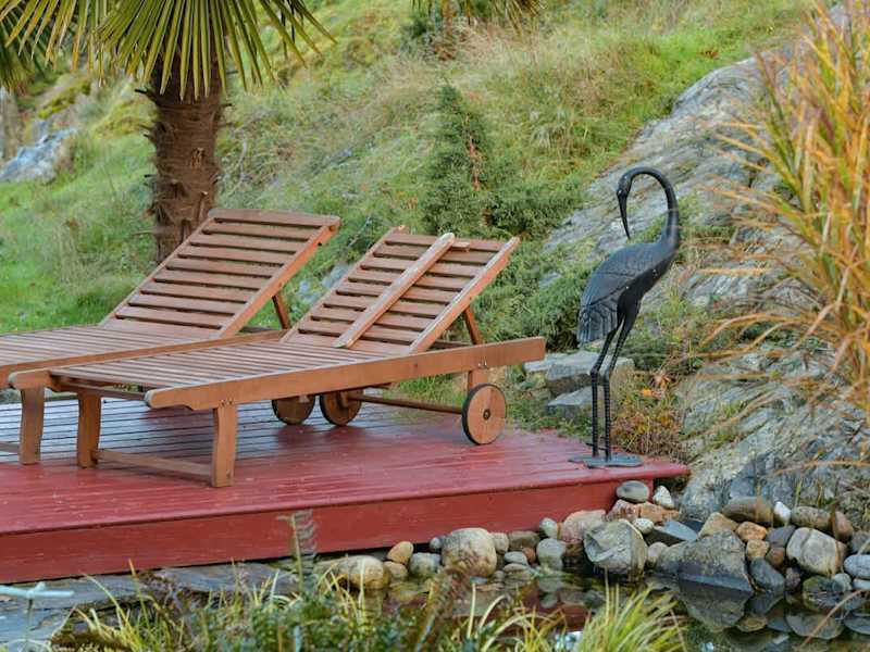Enjoy the loungers