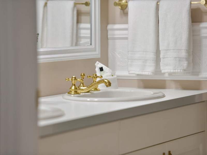 Double Sinks