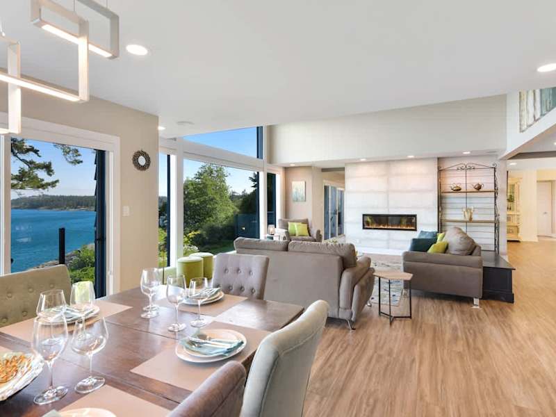 Dining room seats 8 with amazing views on the main floor.