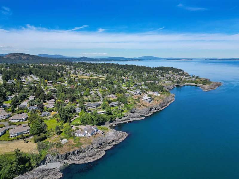 Oceanfront Oasis with Spectacular Views.