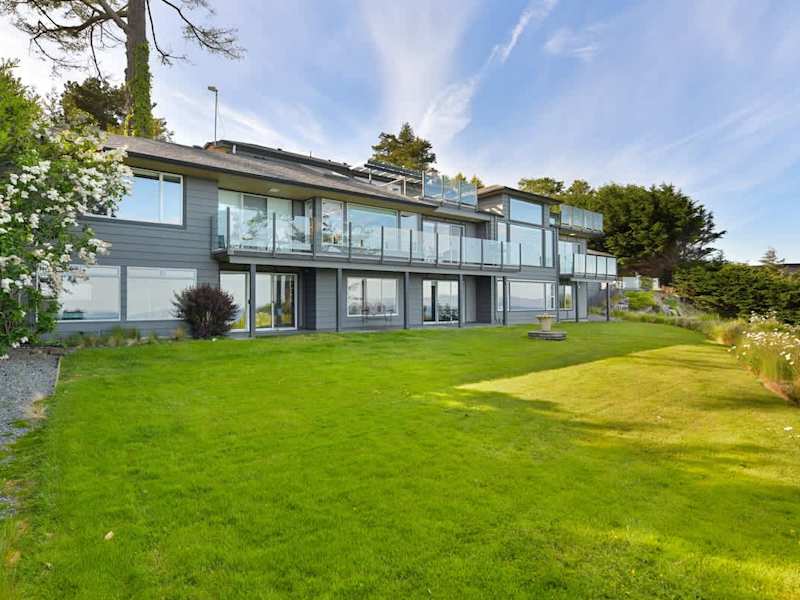 Large back yard with amazing views.