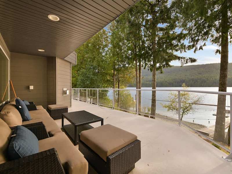 Lots of outdoor living spaces and balconies to enjoy the views.