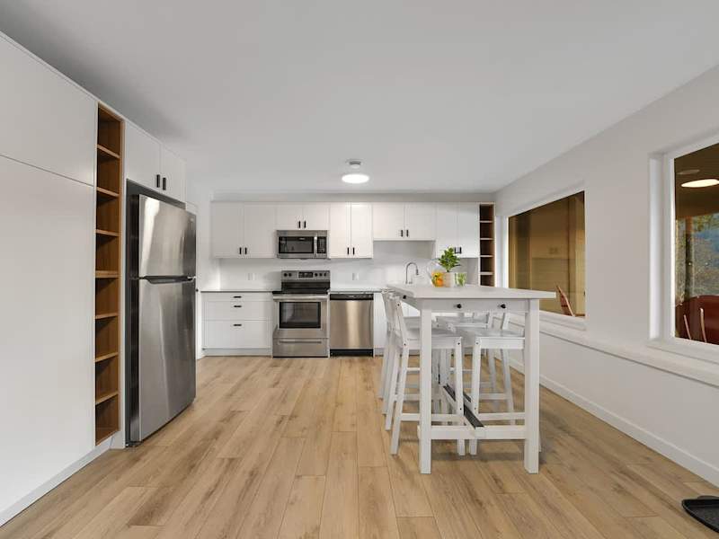 Ground level second full kitchen.