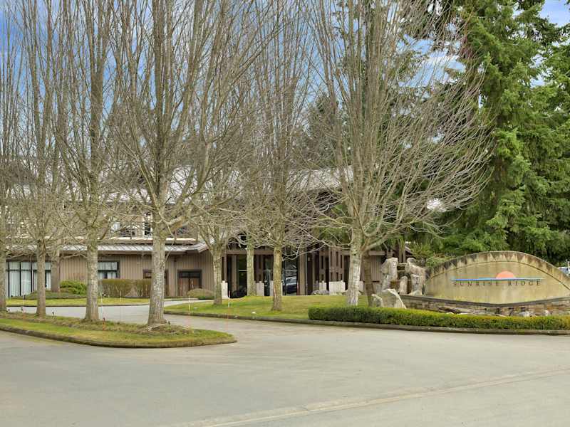 Main entrance to the Sunridge Resort in Parksville.