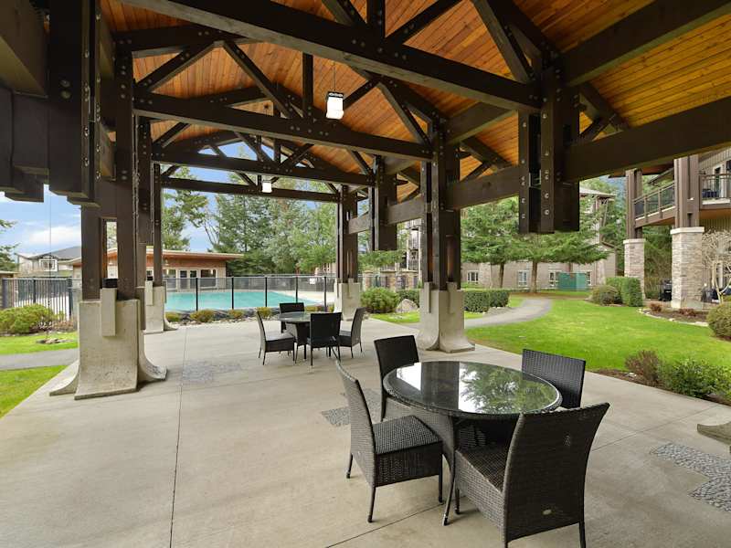 Sunridge Resort common area outdoor patio spaces.