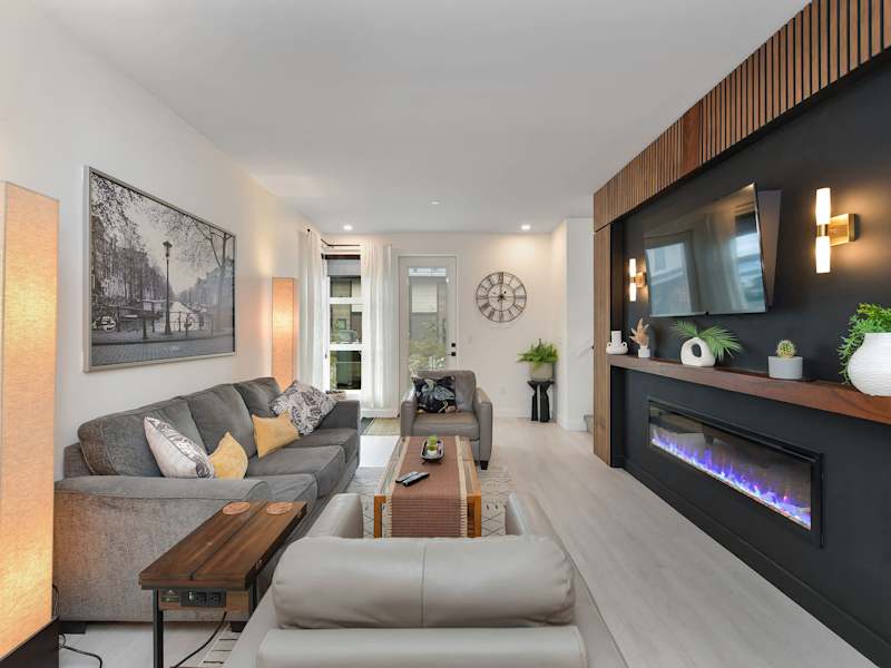 Living room, Looking towards the back door