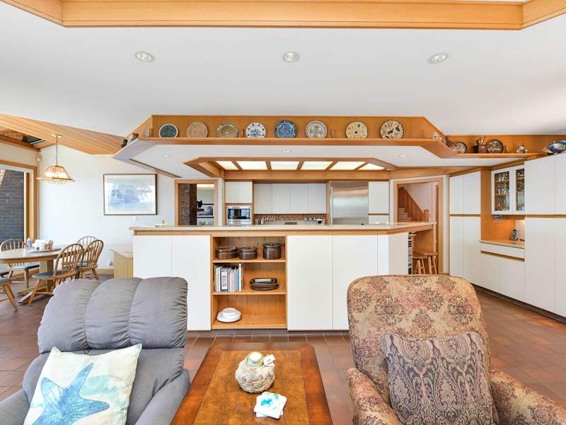 Ardmore Oceanfront Manor, photo 51 of 56