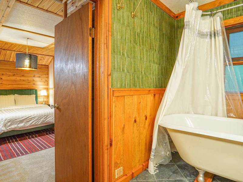 Property photo 50