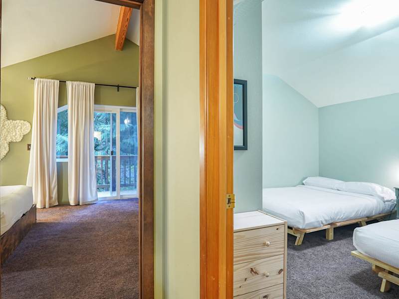 Bel Chalet | Hot Tub, Gas Fireplace, Sleeps 6, photo 23 of 38