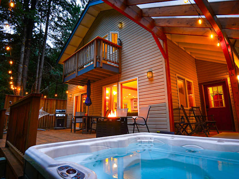 Bel Chalet | Hot Tub, Gas Fireplace, Sleeps 6, photo 28 of 38