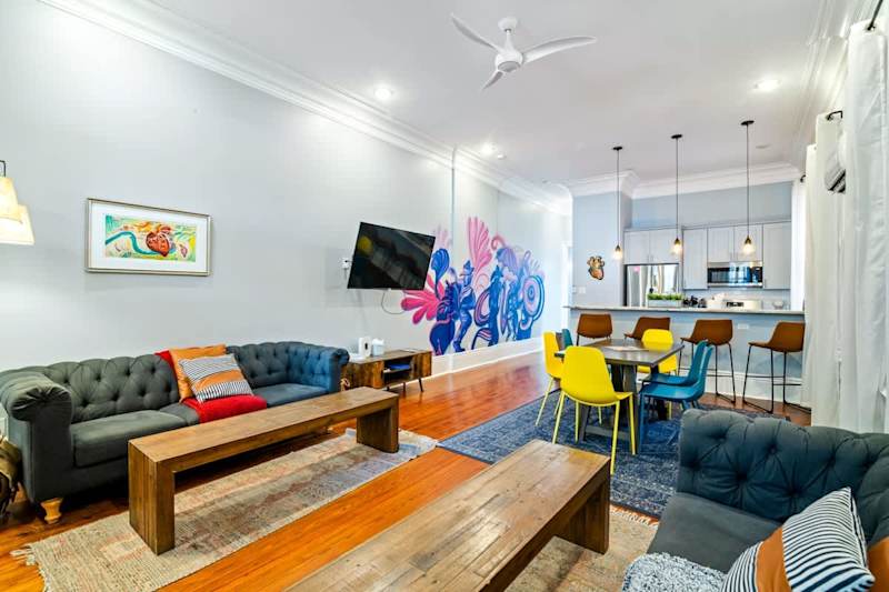 Governors Historic Home- Sleeps 10 - Steps to FQ — New Orleans