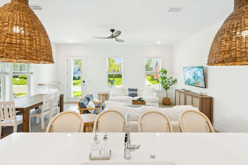 Large island has 4 barstools.