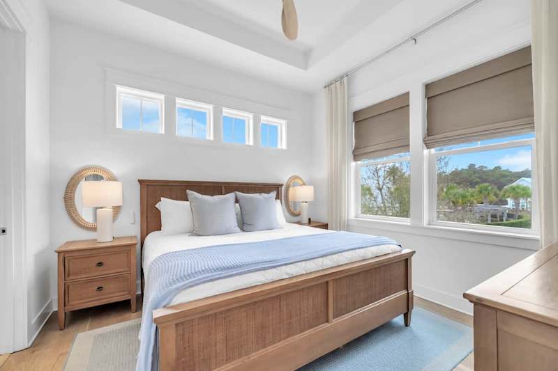 Primary bedroom features a king bed, smart tv and ensuite.