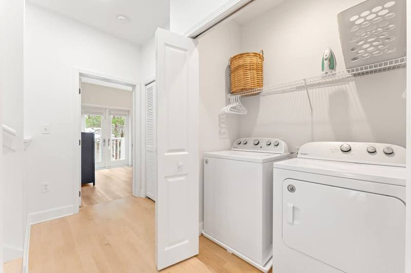3rd floor laundry.