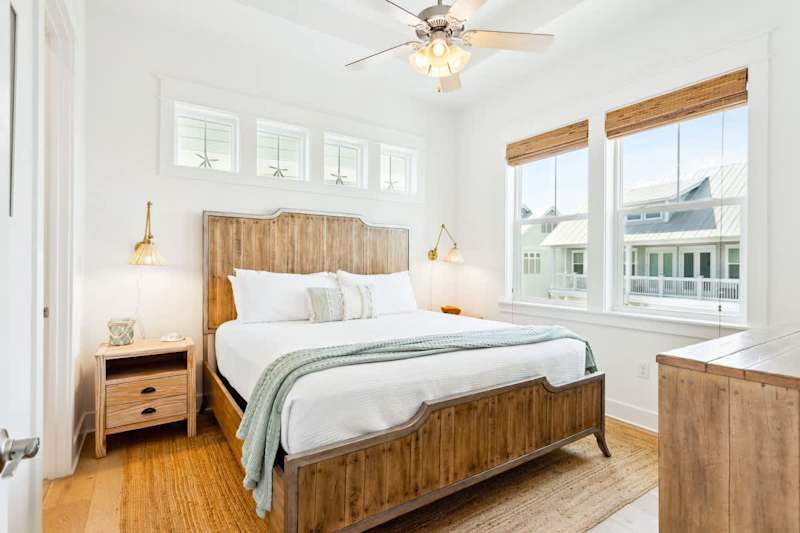 Primary bedroom features a King bed and an ensuite.