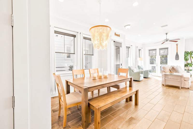 Dining room table seats 6.