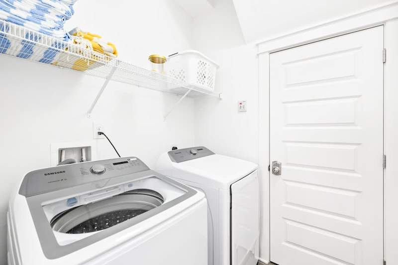 Main floor washer & dryers