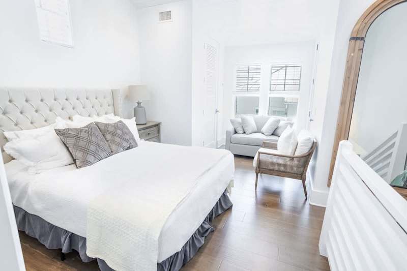 Loft of carriage house has a Queen bed and Twin sleeper sofa.