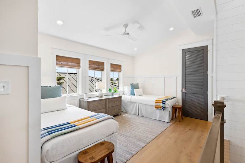 Loft space has (2) twin beds.