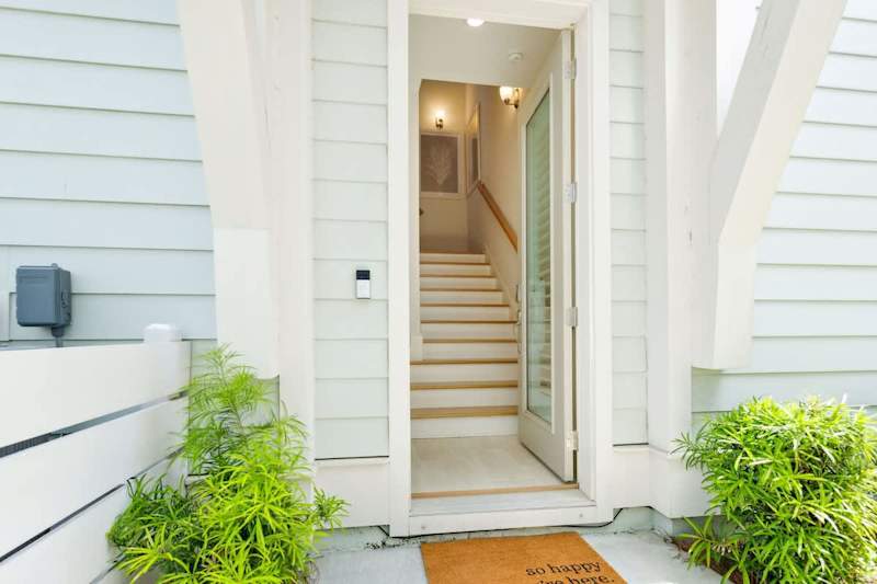 Come on in!
