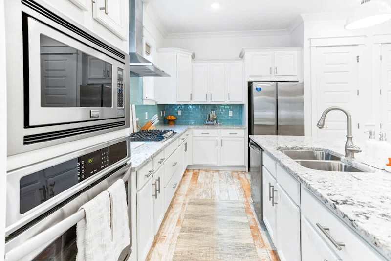 Enjoy cooking with family in the gourmet kitchen!