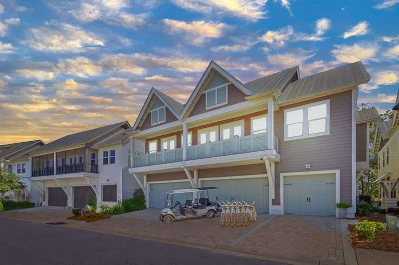 Home features a 6 seater golf cart and 6 adult bikes!