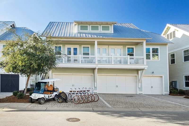 Home features 2 driveway parking spots.