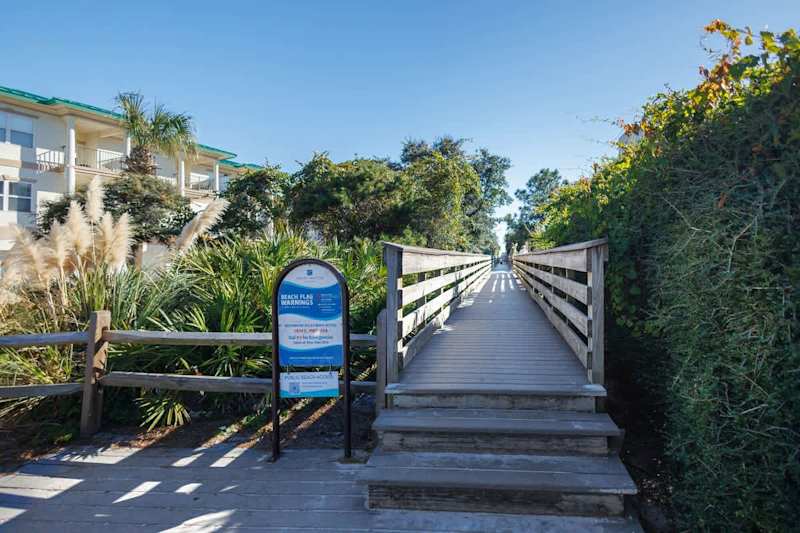 Beachside Villas Beach Access is just a 5 minute walk from the home!