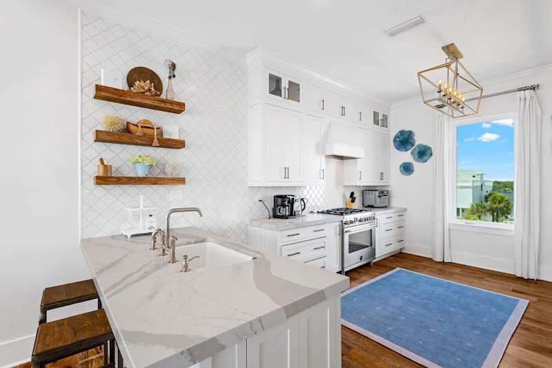Cook like a chef in the fully equipped gourmet kitchen.