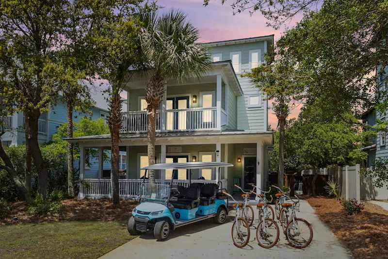 Golf Cart & Bikes Included!