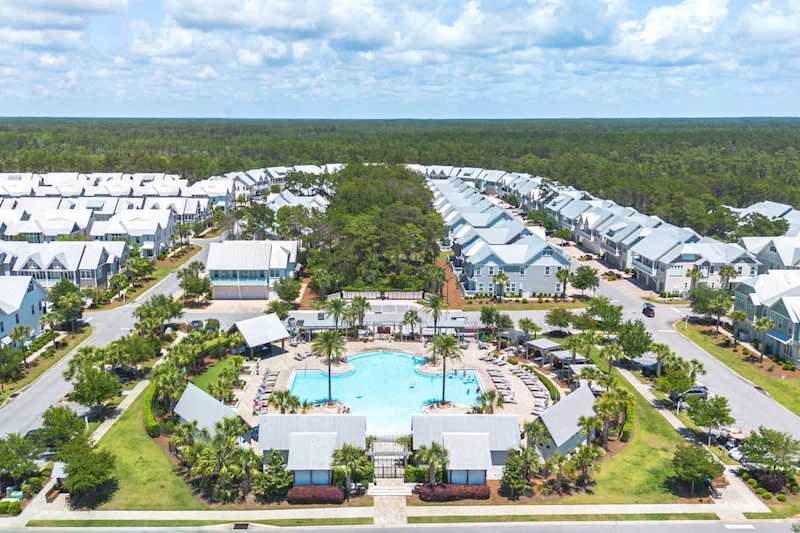 Prominence North community.