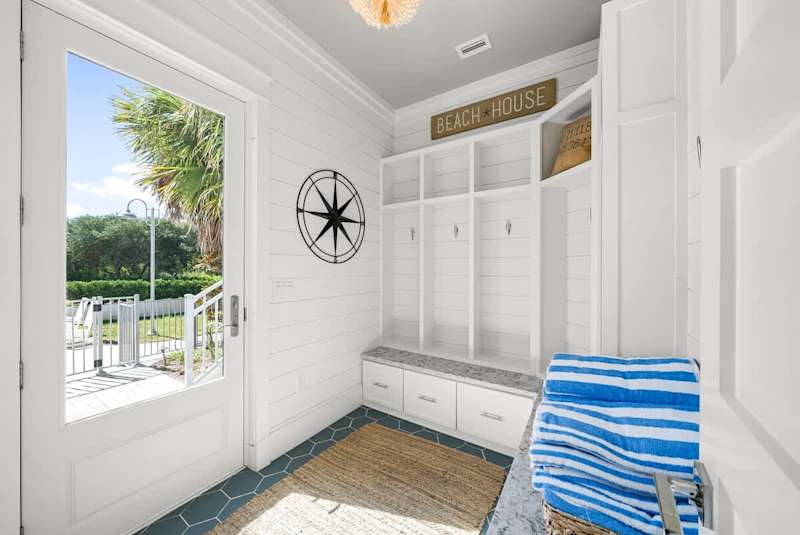 First floor foyer off bathroom leads to the private pool.