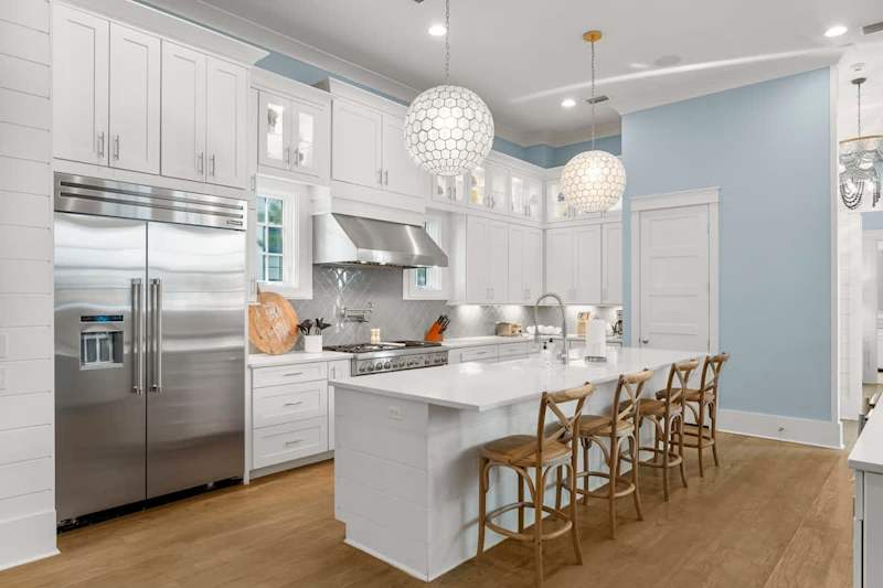 Kitchen island with seating for 4.