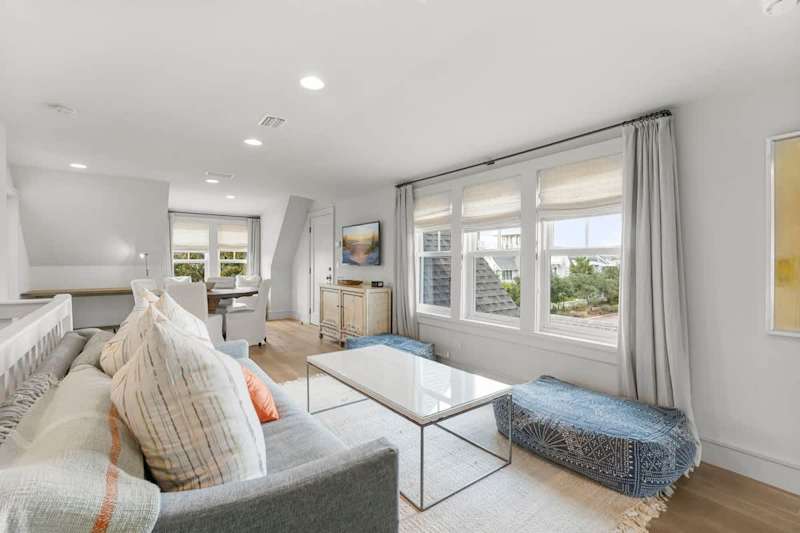 Third floor living space.