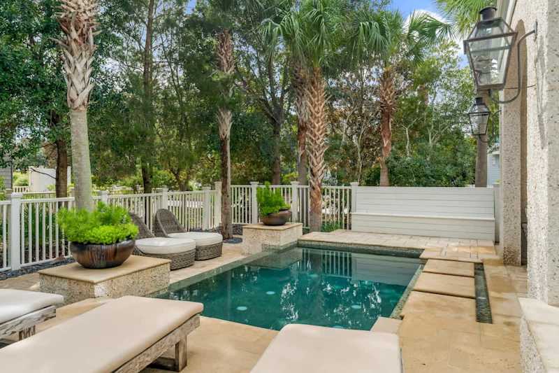 Welcome to 'Water and Wine' by Stay on 30a!