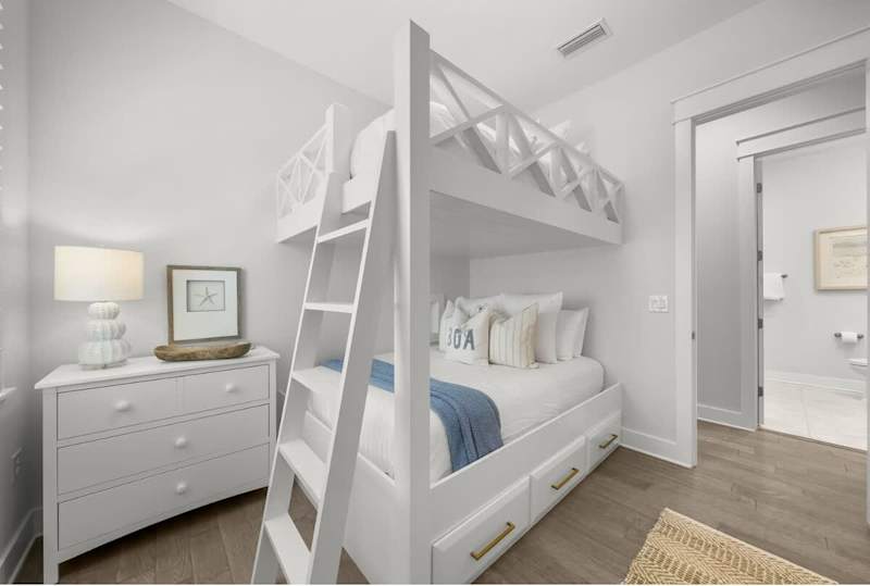Bunk room perfect for the kiddos.