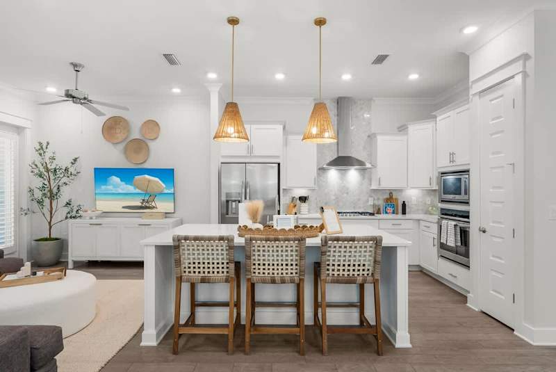 Welcome to Salty Sandbar professionally managed by Stay on 30a!