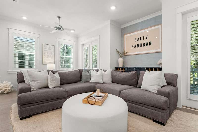 Spacious living space with seating for all.